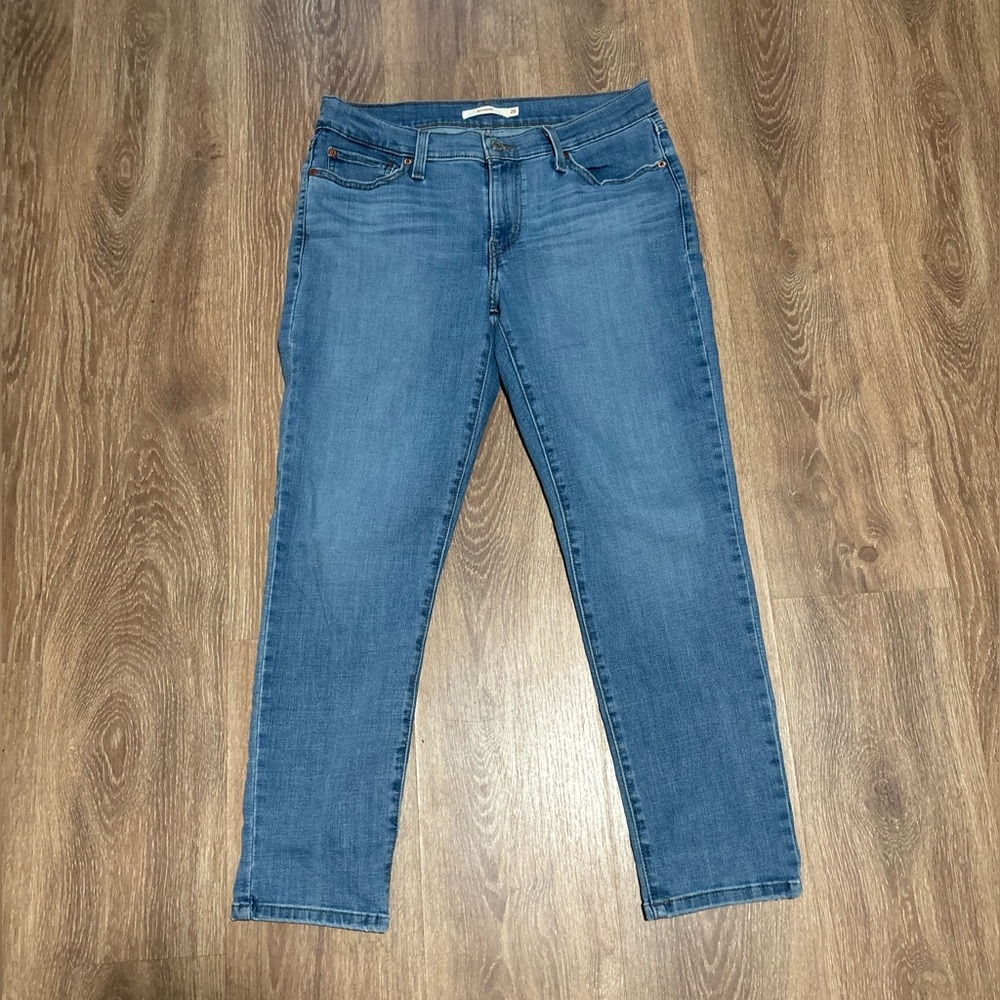 Levi’s Womens Boyfriend Jeans